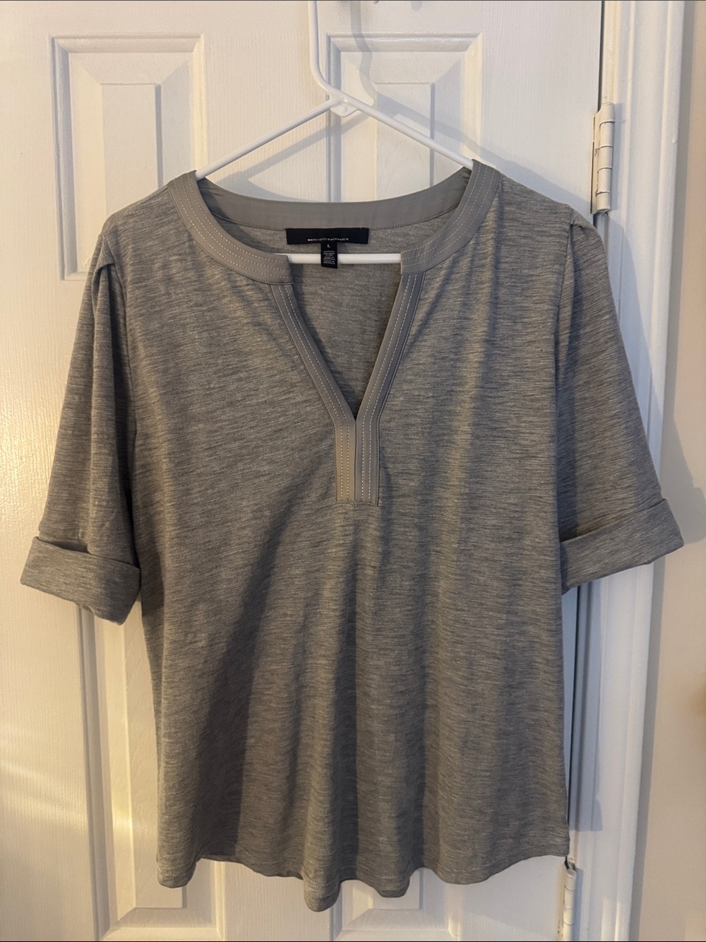 White House Black Market Men's Gray Split-Neck Short Sleeve Top